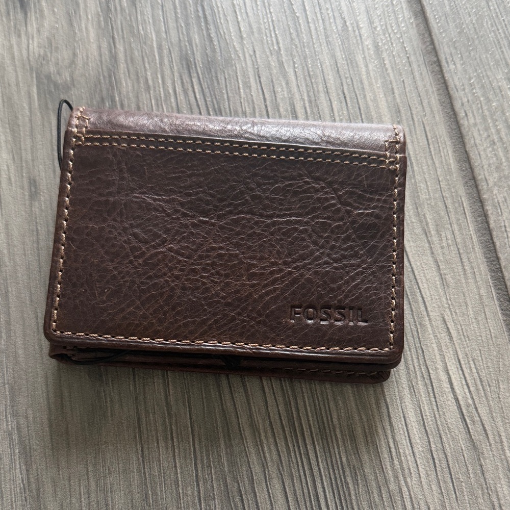 Fossil Dark Brown Leather Card Holder